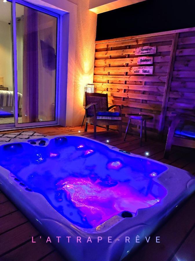 Magnifique Cottage Haut De Gamme Avec Jacuzzi L'Attrape Reve Les Plantiers Bagian luar foto